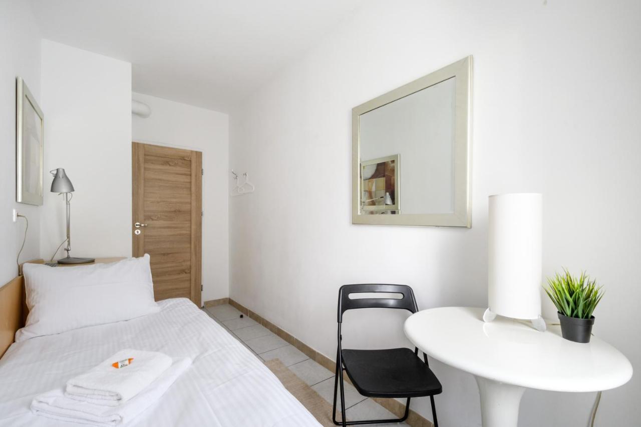404 Rooms Zamiany Ursynow Варшава Екстер'єр фото